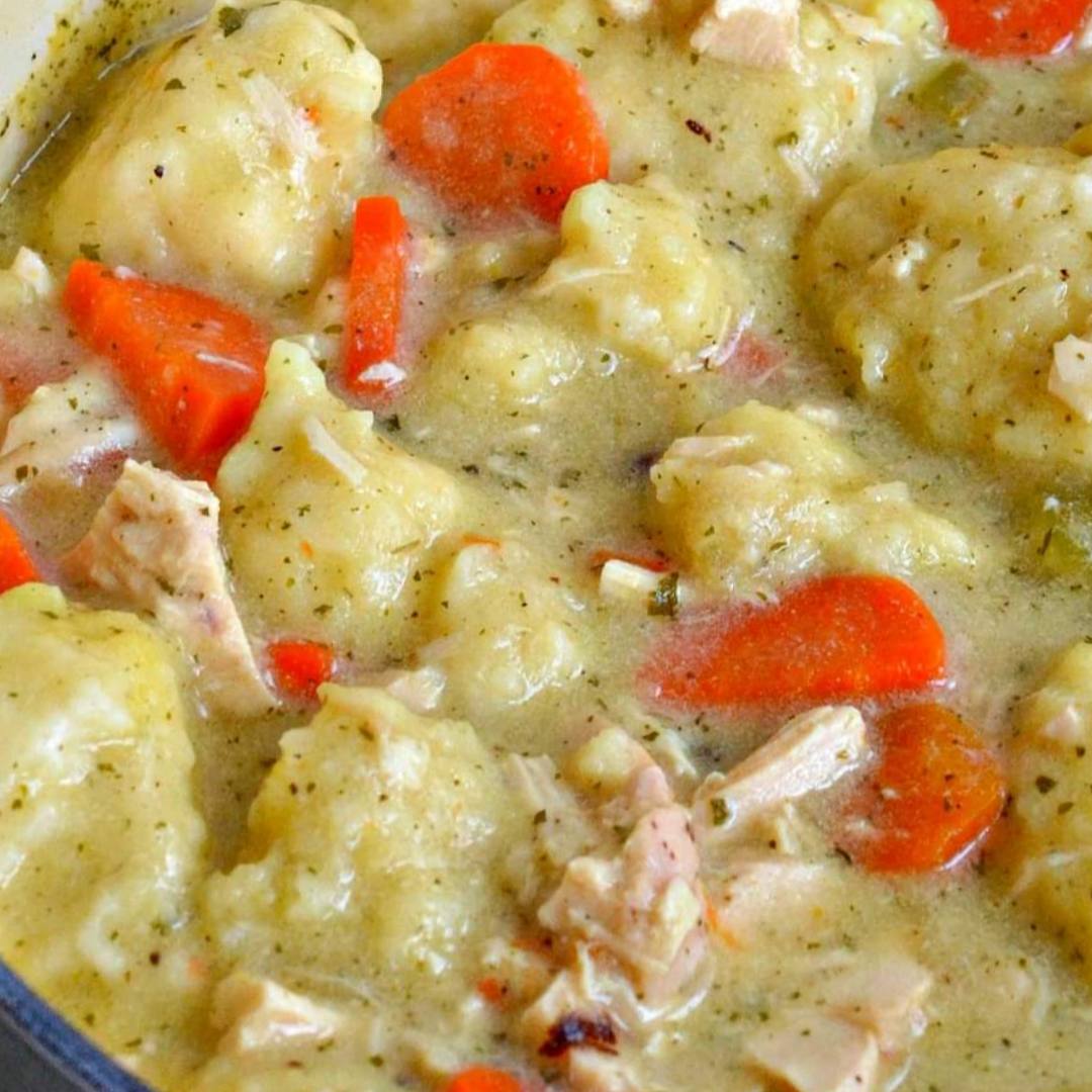 Chicken and Dumpling Soup - Viral Recipes