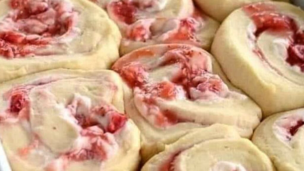 Strawberry Cream Cheese Rolls Last Night Viral Recipes