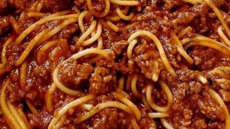 baked-cream-cheese-spaghetti-viral-recipes