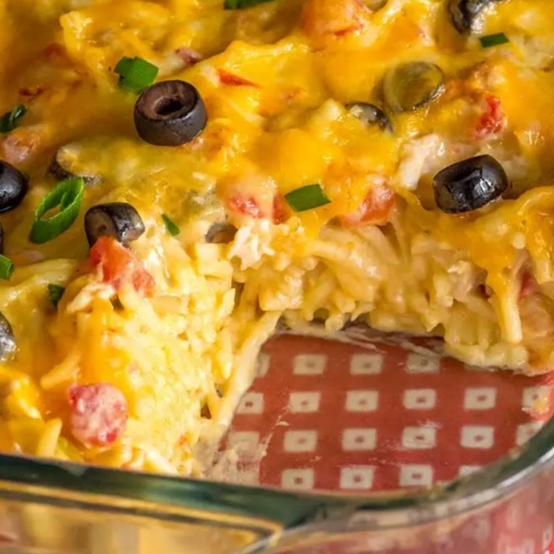 Creamy Chicken Enchilada Pasta Bake - Viral Recipes