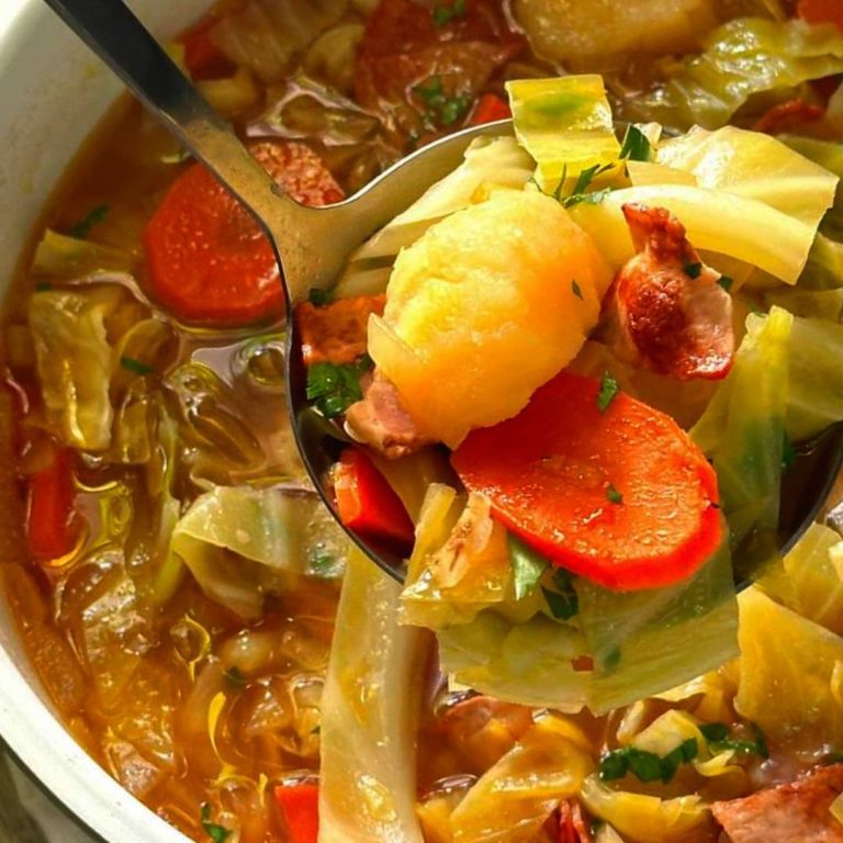 Irish Bacon Cabbage And Potato Soup - Viral Recipes